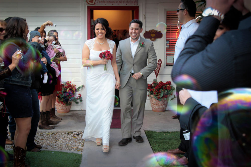 andre-bride-bubbles